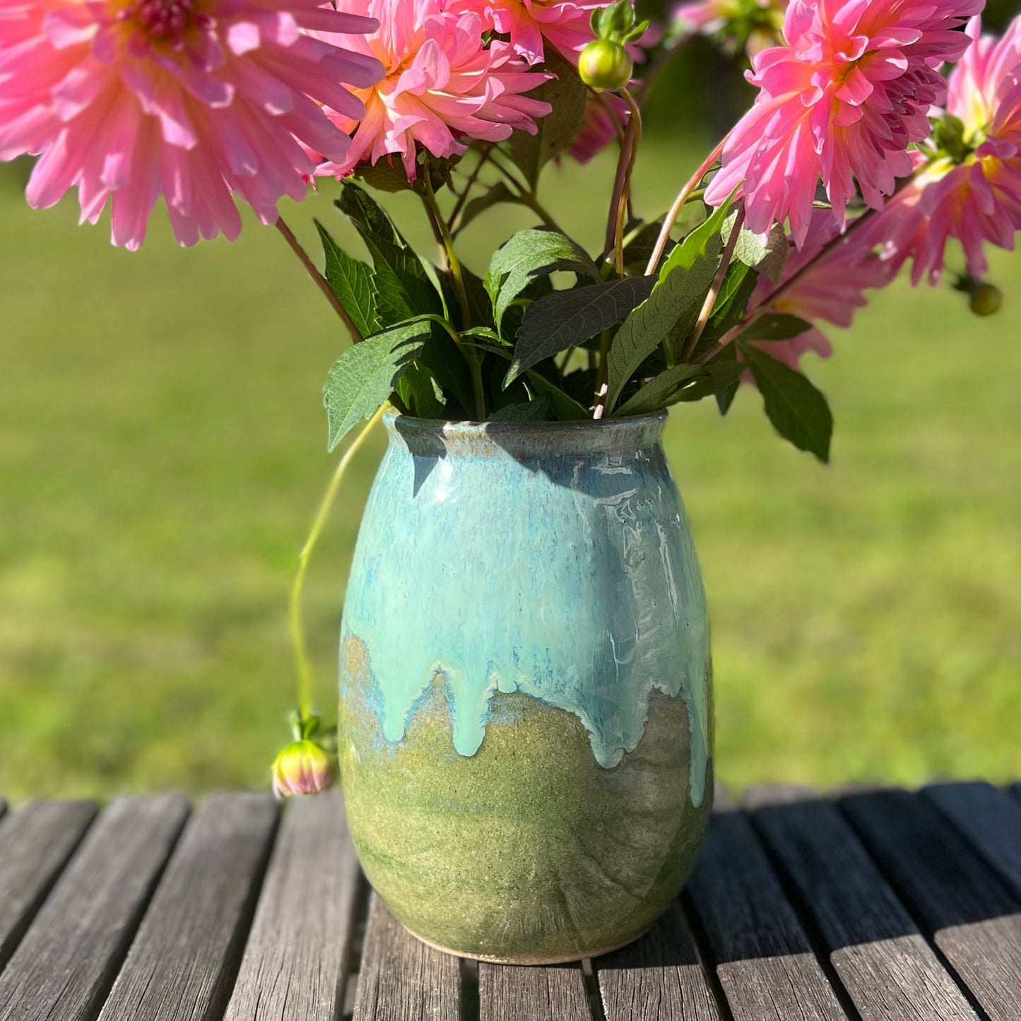 Vase turkis og grønn