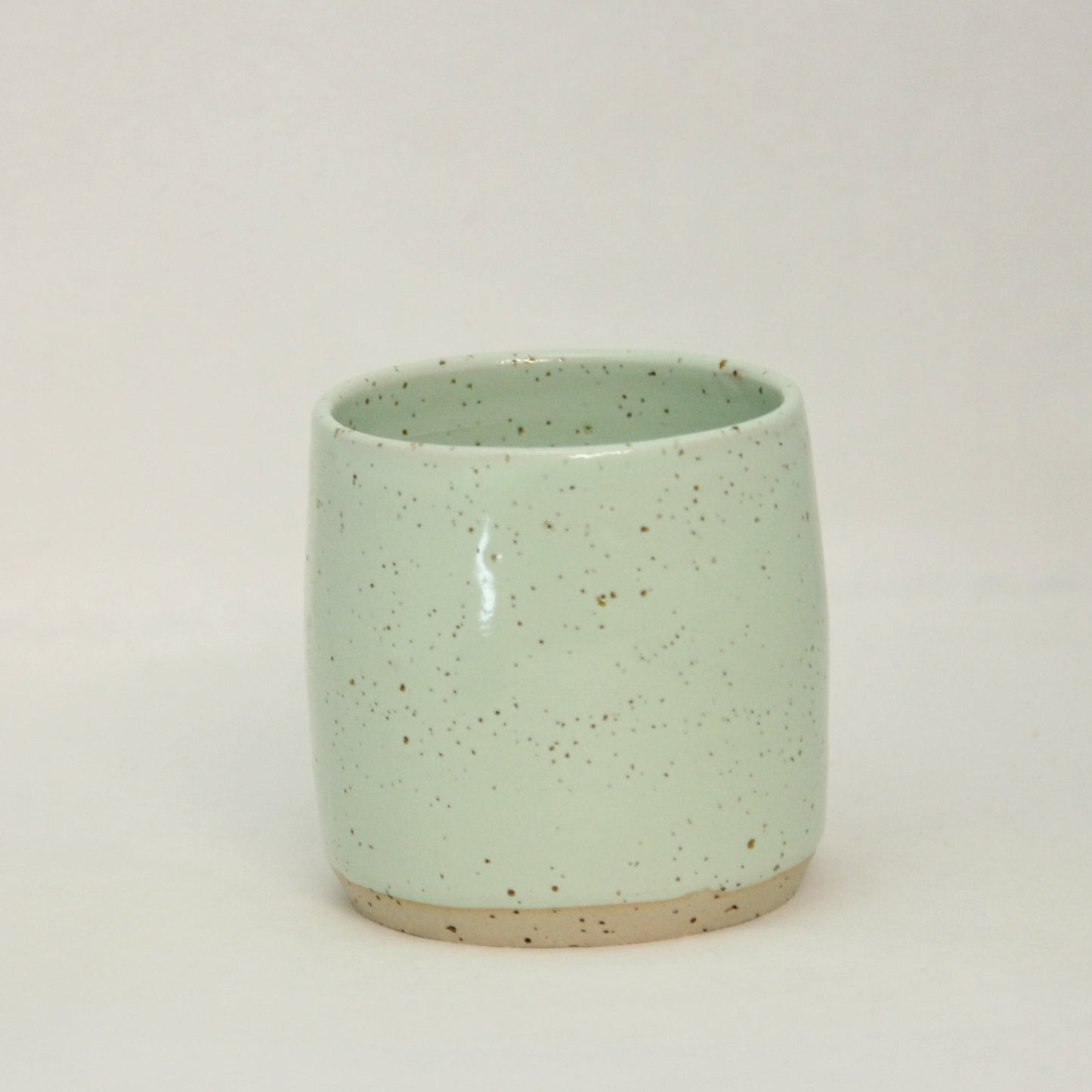 Pastellgrønt krus/ tumbler