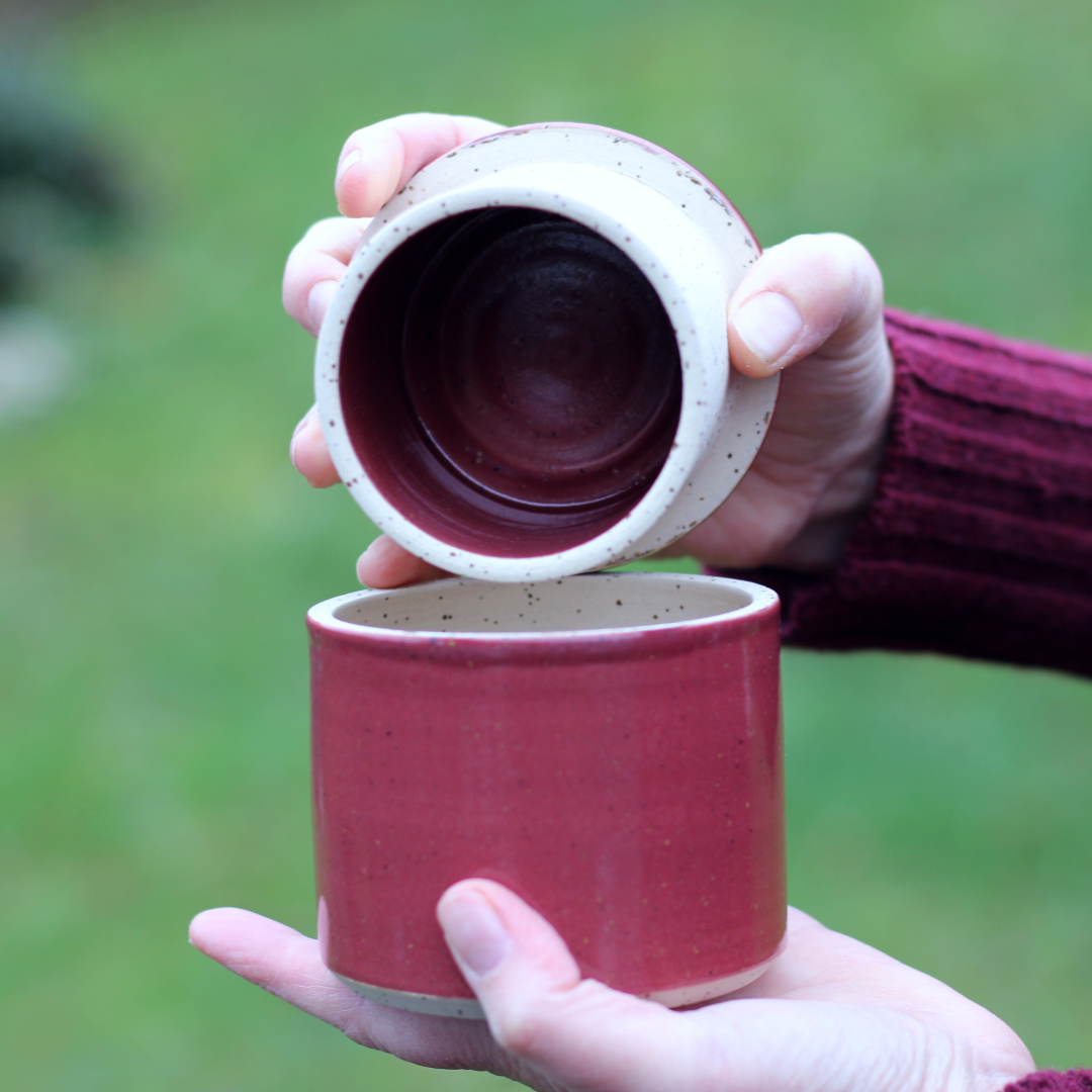 Burgunderrød smørklokke