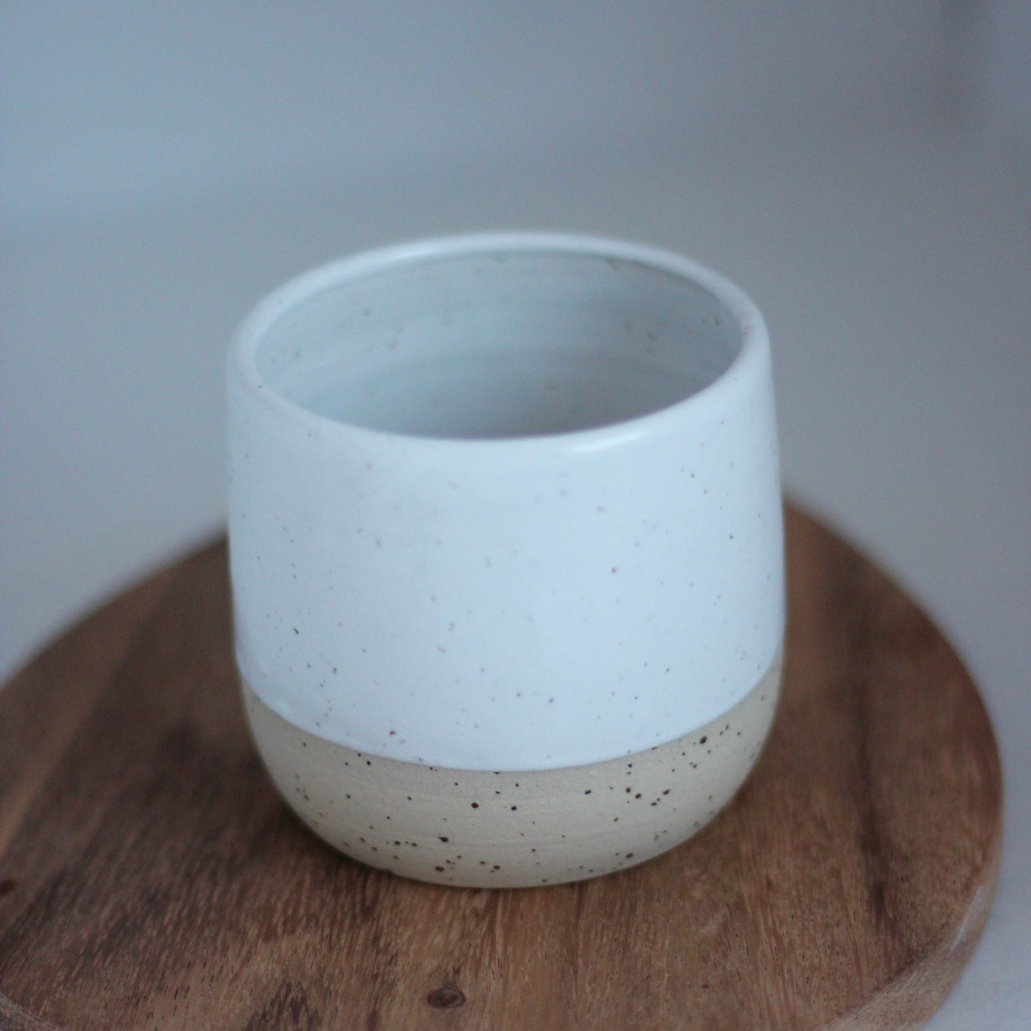 Hvit tumbler