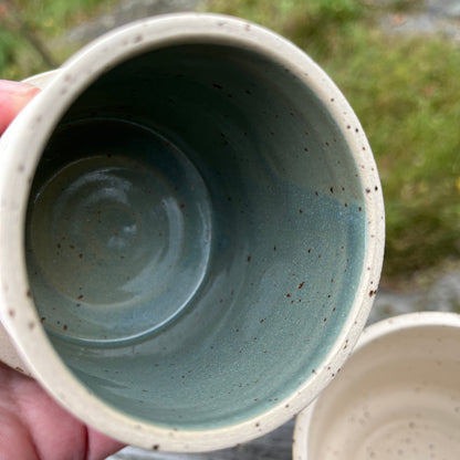 Salviegrønn smørklokke