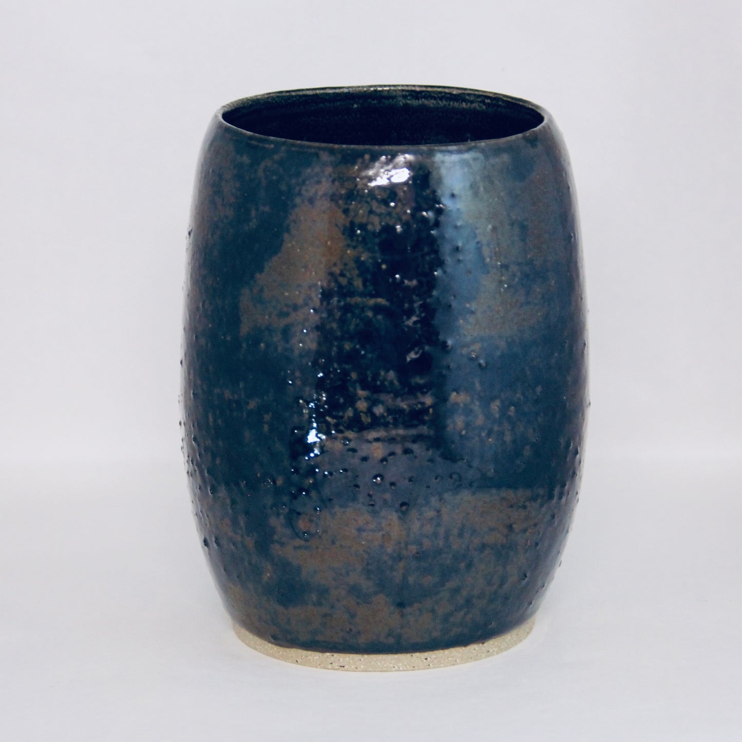 Blåsort vase/ krukke