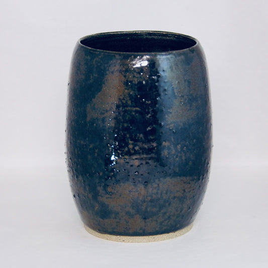 Blåsort vase/ krukke