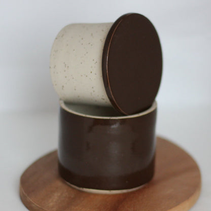 Sjokoladebrun smørklokke