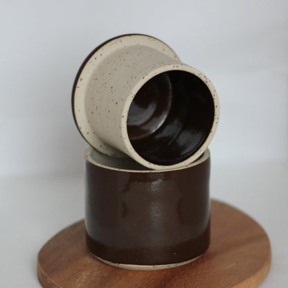 Sjokoladebrun smørklokke