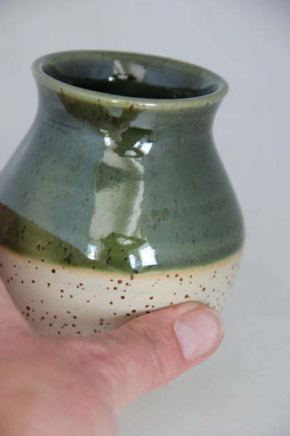 Grønn minivase nr 1
