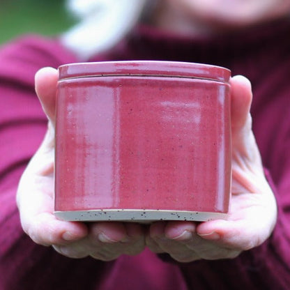 Burgunderrød smørklokke