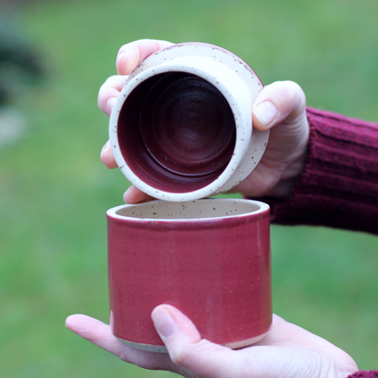 Burgunderrød smørklokke